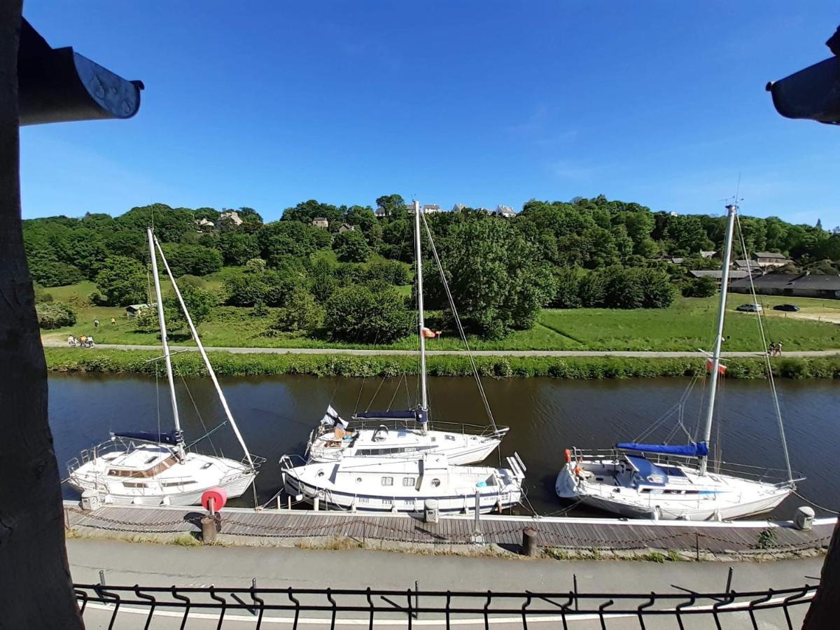 Vue Sur Le Port De Dinan Lägenhet Exteriör bild