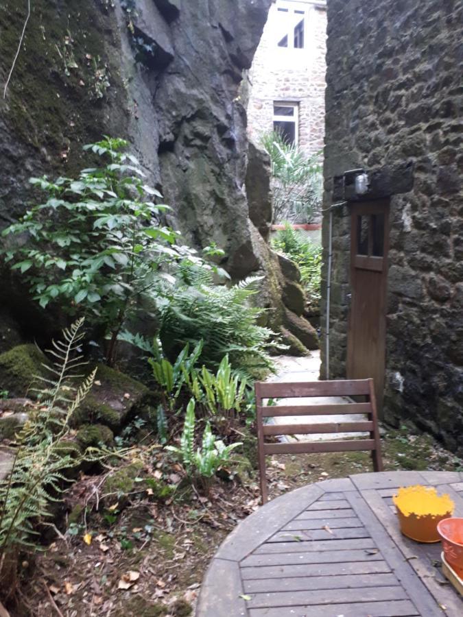 Vue Sur Le Port De Dinan Lägenhet Exteriör bild