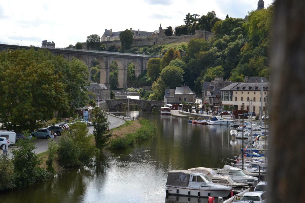 Vue Sur Le Port De Dinan Lägenhet Exteriör bild