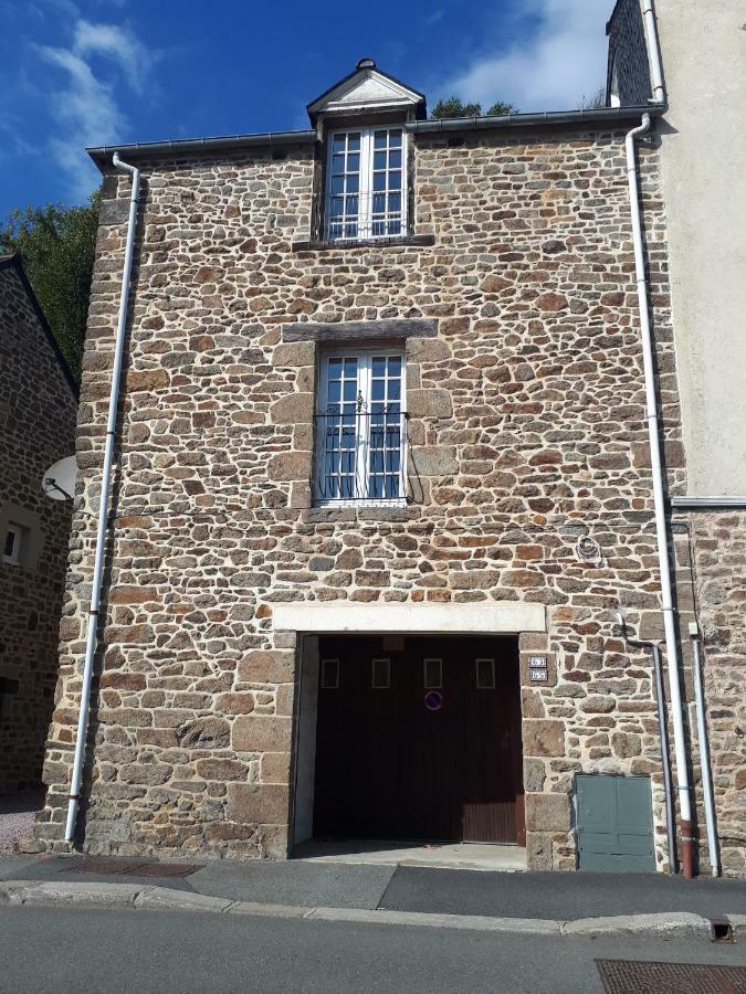 Vue Sur Le Port De Dinan Lägenhet Exteriör bild